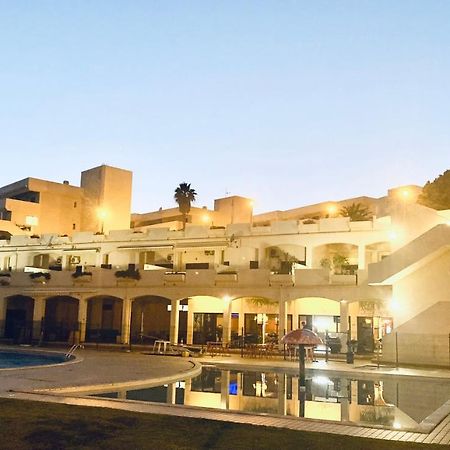 Lagos Apartment Ap Praia Dona Ana Exterior foto